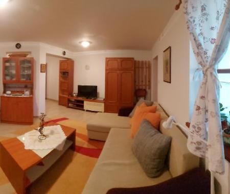 Apartmán Nyugalom Szigete 2 Fos Apartman 1 Haloterrel Vertessomlo Exteriér fotografie
